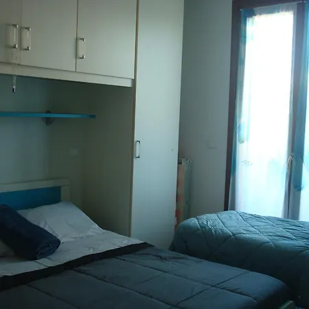 Le Spighe Con Piscina Апартаменты Каорле