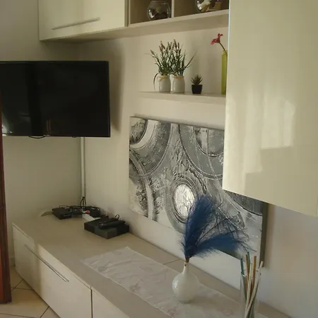 Le Spighe Con Piscina Apartment